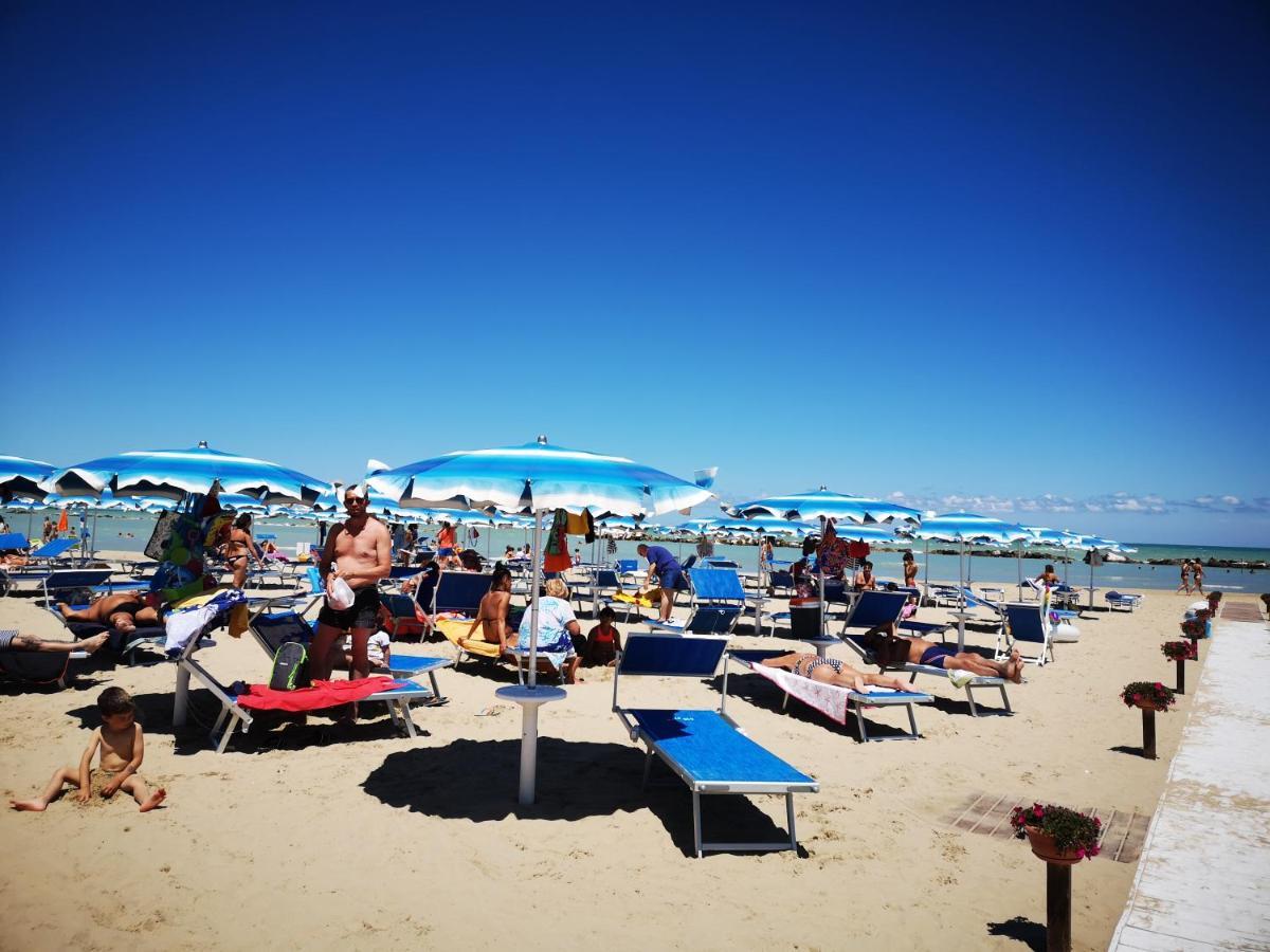 Vacanze Al Mare Appartamento In Villa 托里诺迪桑格罗 外观 照片
