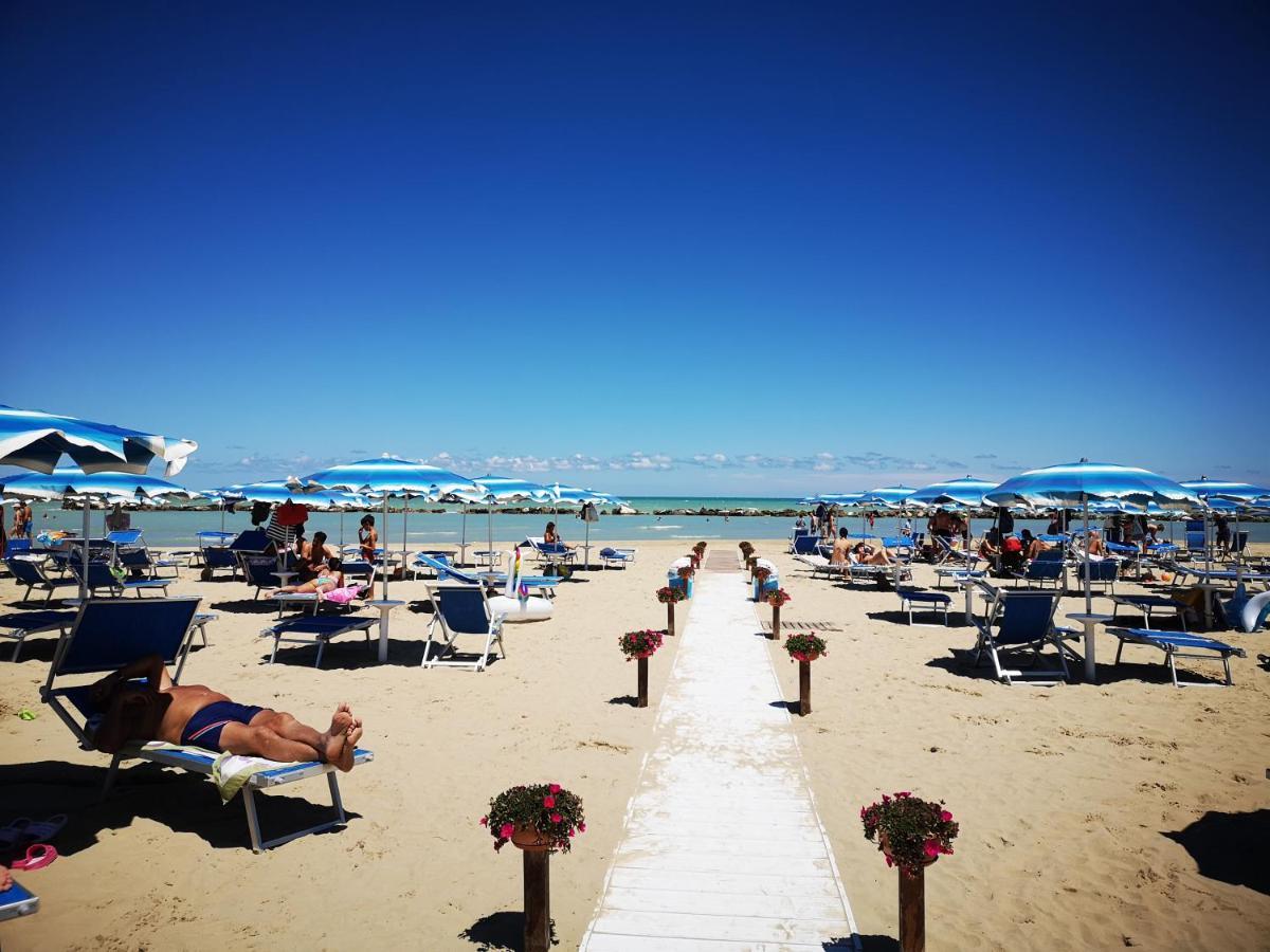 Vacanze Al Mare Appartamento In Villa 托里诺迪桑格罗 外观 照片